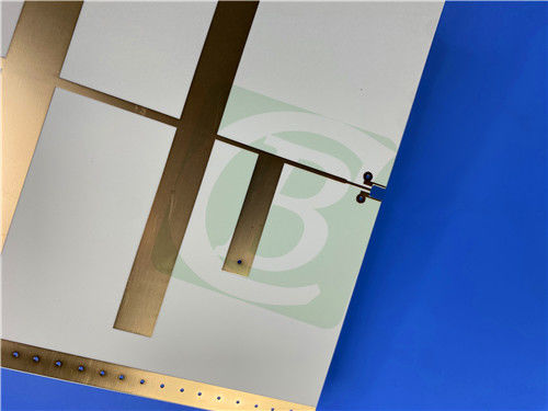 PCB RF de doble cara RO3003G2 Laminado de 5mil Cobre de 1oz