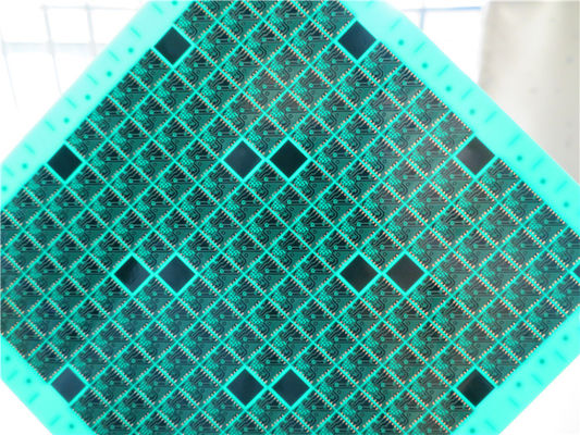 6 capas ciegas a través de PCB Ultrafinos 0,6 mm Placa de circuito impreso automotriz para seguimiento GPS