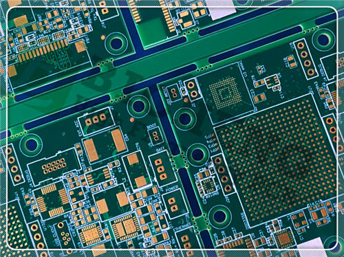 HDI PCB híbrido de 8 capas de 1,5 mm en materiales RO4003C y S10002M