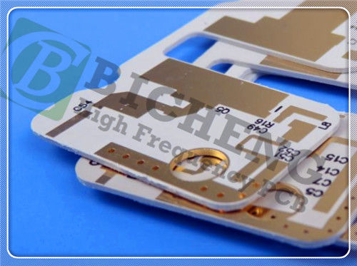 Cuatro capas RO3203 PCB 0.6mm Inmersión Oro Terminado