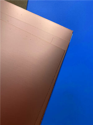 Placa de circuito impreso F4BME220 de 2 capas de 0,1 mm ultrafina con máscara de soldadura verde y oro de inmersión